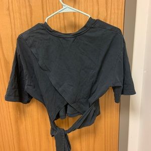 Universal Thread tie back cropped black shirt size small